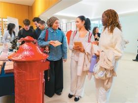  55封家书讲述中国亲情故事